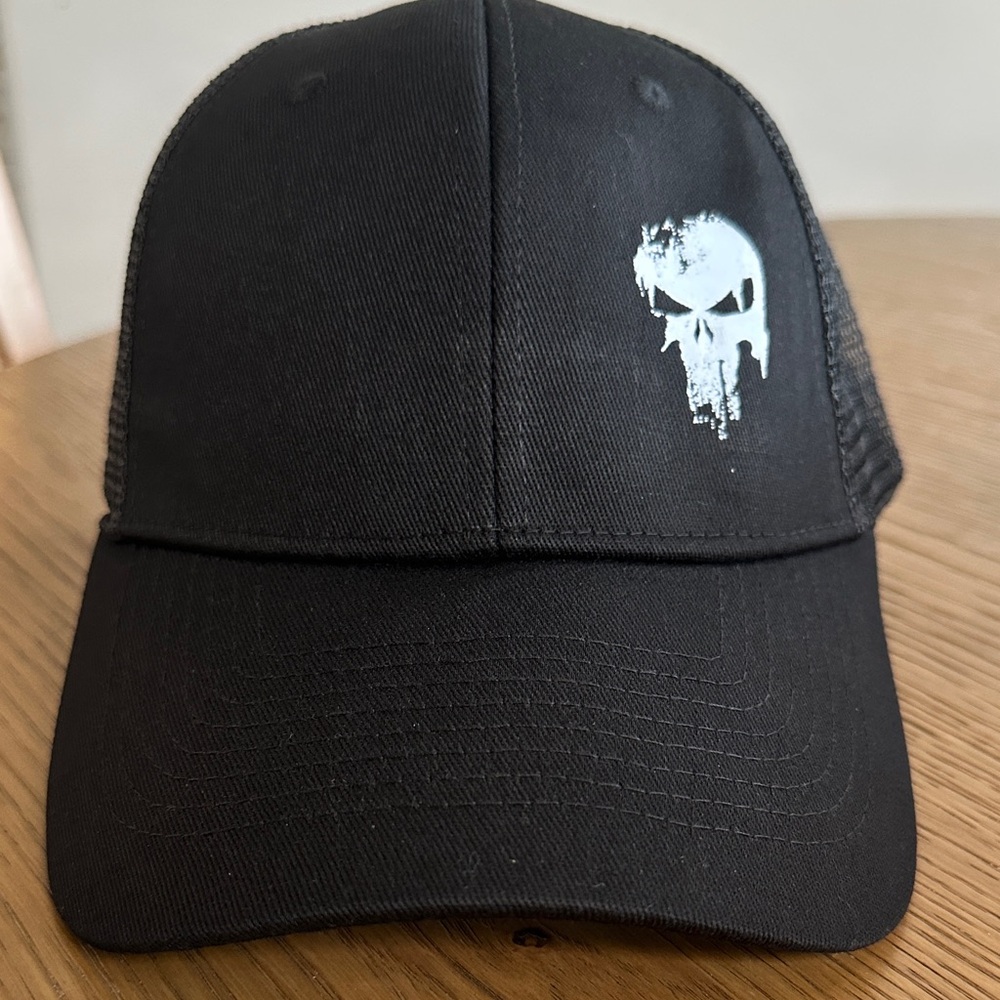 Black The Punisher Skull Cap